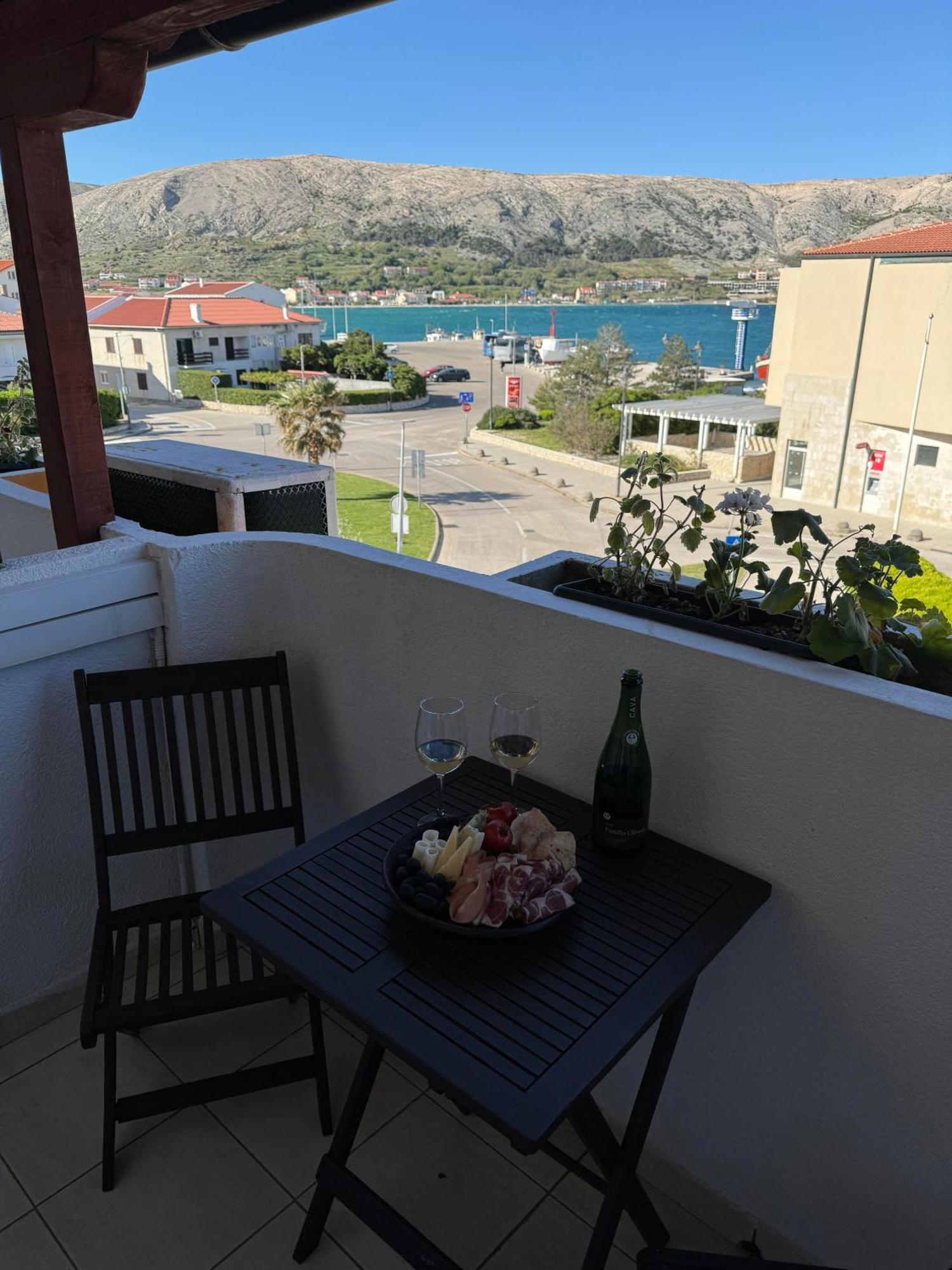 Pag Vero Apartments Pag Town Extérieur photo